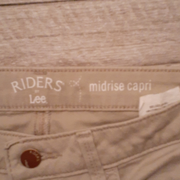 Lee Riders Capris - Picture 4 of 6